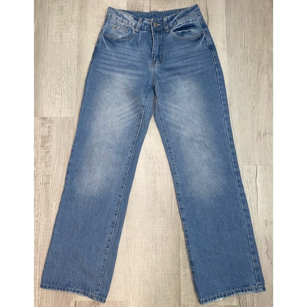 SHEIN Light Blue Denim Jeans